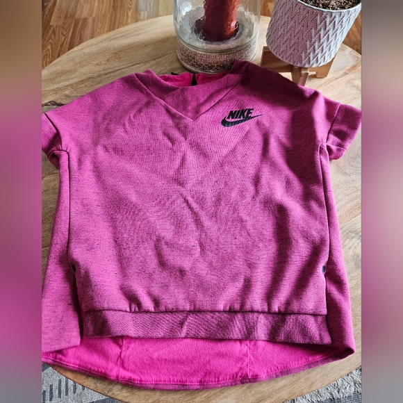 Nike Tops - Nike Pink Short Sleeve Sweatshirt